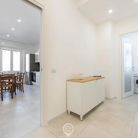 Apartment Vega 12 Bright